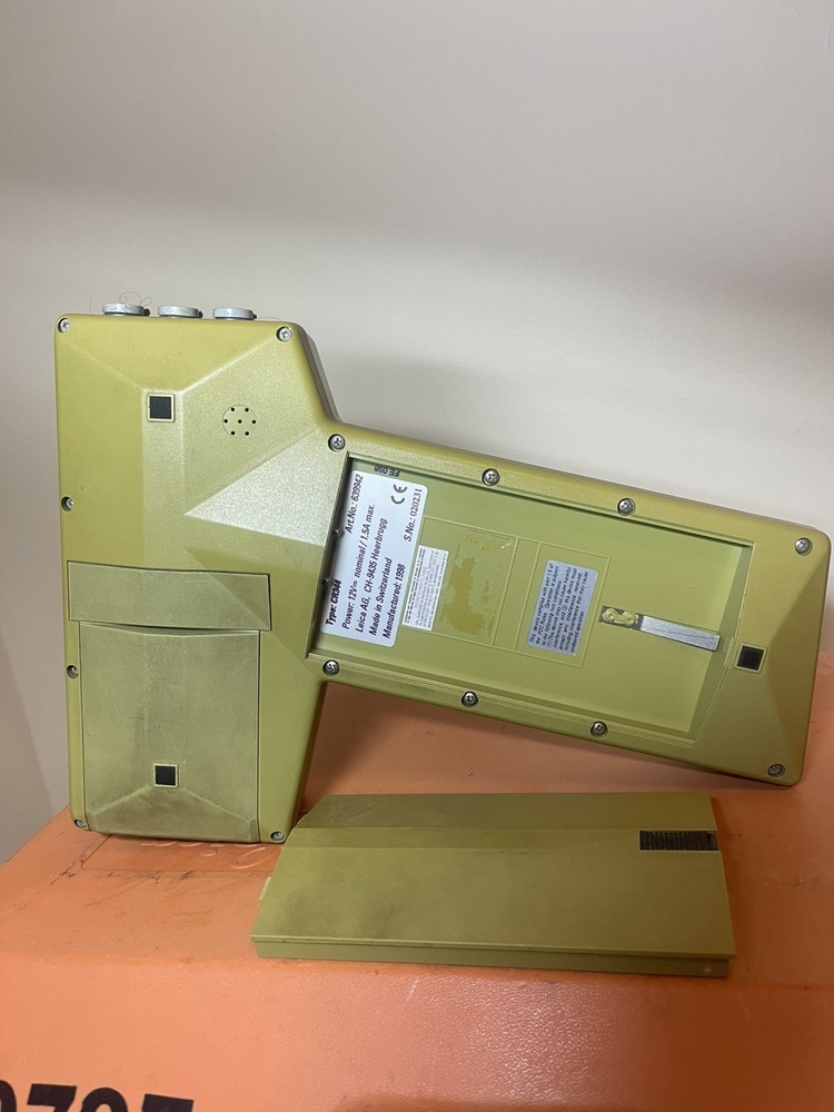 Leica SR399 Receiver + Leica CR344 Rugged Controller + Cables