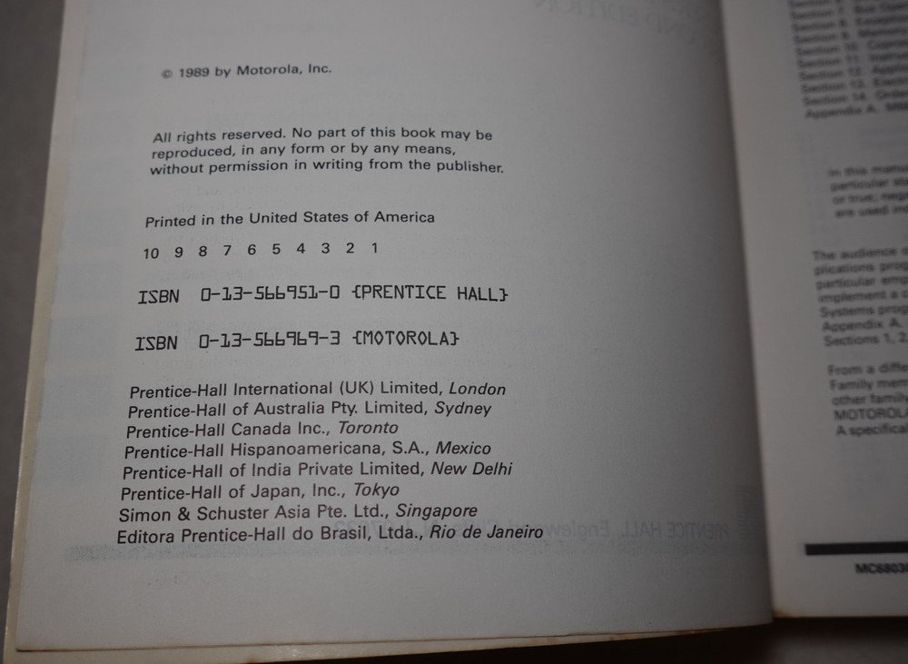 Motorola MC68030 Enhanced 32-Bit Microprocessor User's Manual 2nd Edition