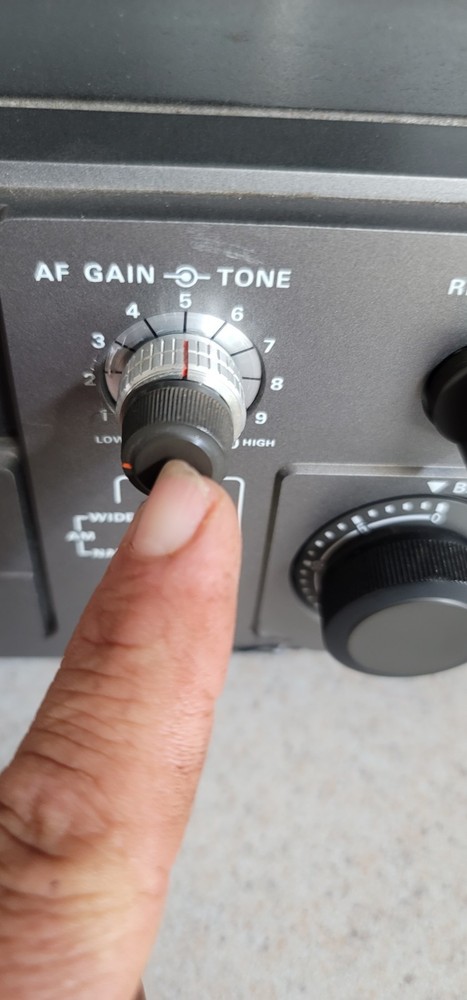 KENWOOD RECEIVER R 1000