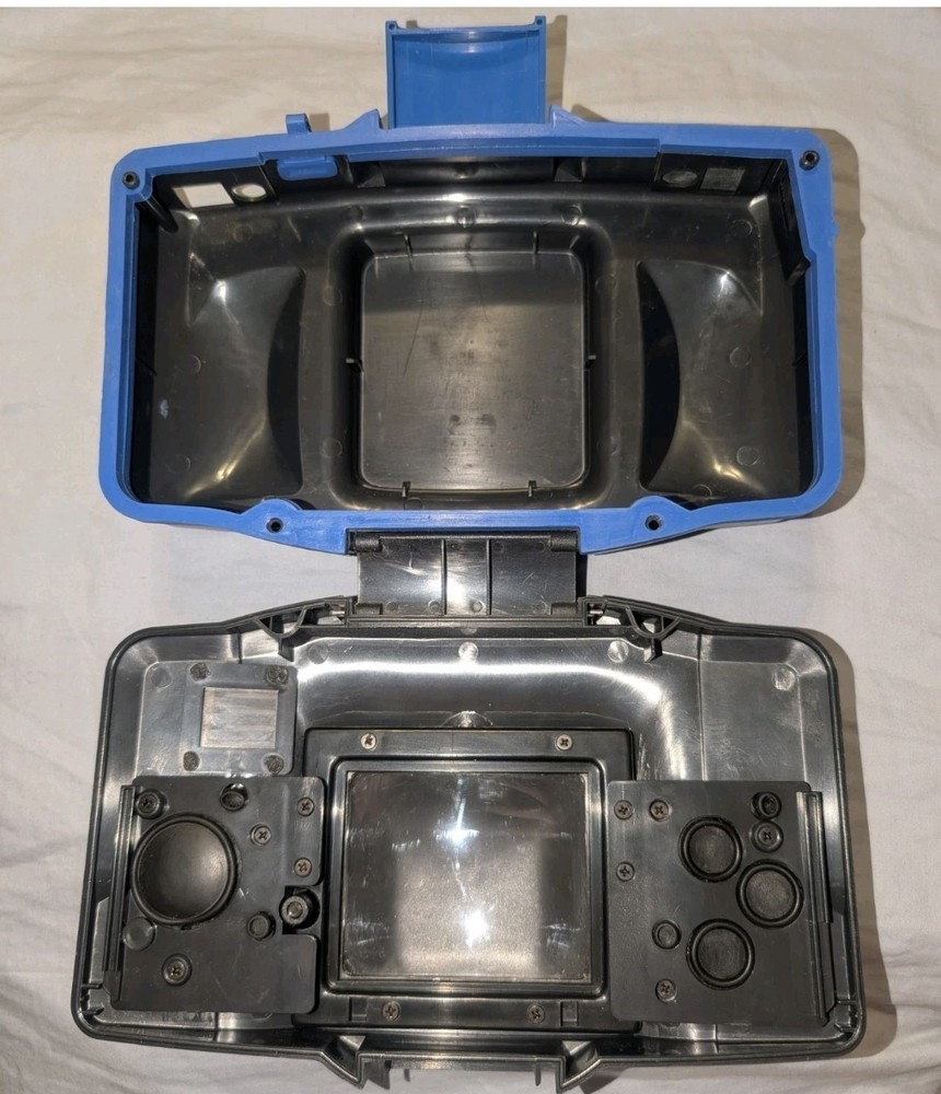 Joyplus Handy Gear (Missing one lid on top, scuffed front lid)