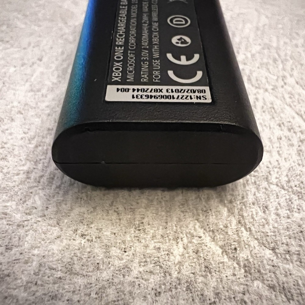 Official Microsoft Li-ion Rechargeable Battery Xbox One & Series S/X Controller!