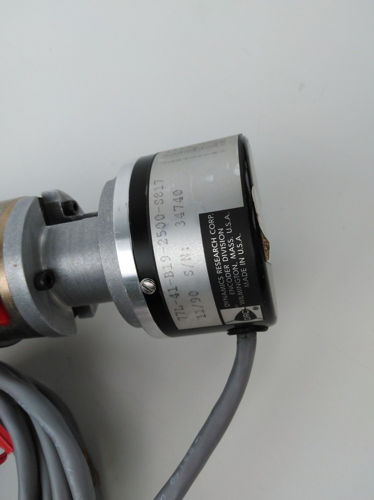 Klinger UZ160, MC 55753 1 10 90 Vertical Translation Stage w/ Motor & Encoder