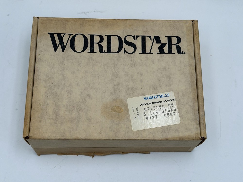 Wordstar 5.5 MicroPro Software 21 5.25” Disks & Documentation Vintage