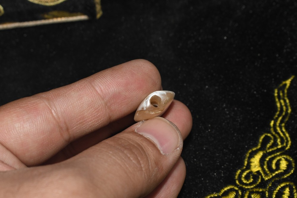 Genuine Ancient Bactrian Banded Agate Stone Bead in good Condition