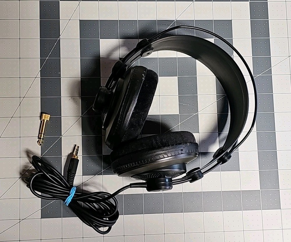 Samson SR850 Semi-Open Studio Headphones