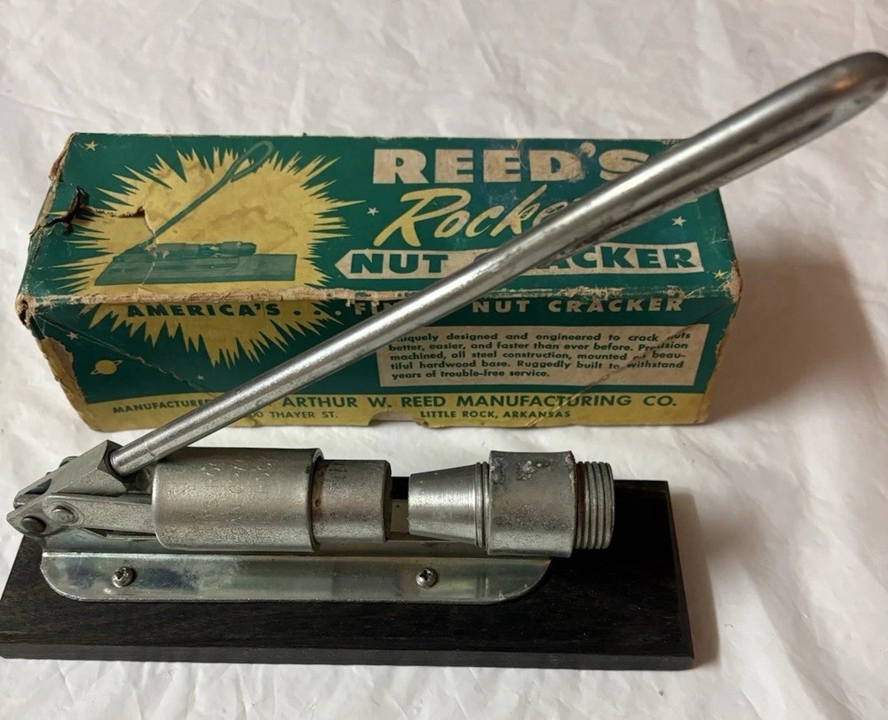 Vintage REED'S ROCKET NUT CRACKER IN BOX - MODEL R-300