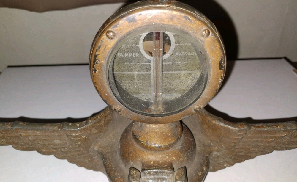 Antique Boyce Moto Meter Universal Model W/ Winged Eagle Radiator Cap