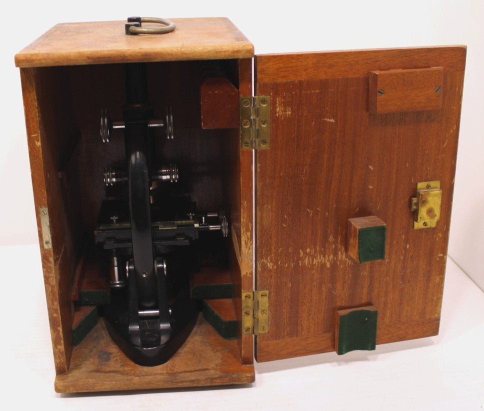 Vintage Cooke Troughton & Simms Microscope Serial M102909