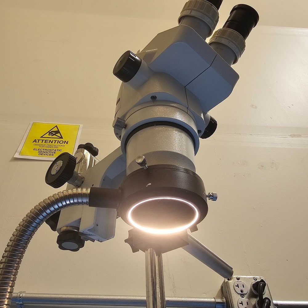 Binocular Zoom Stereo Microscope with Flex Arm Stand 104B