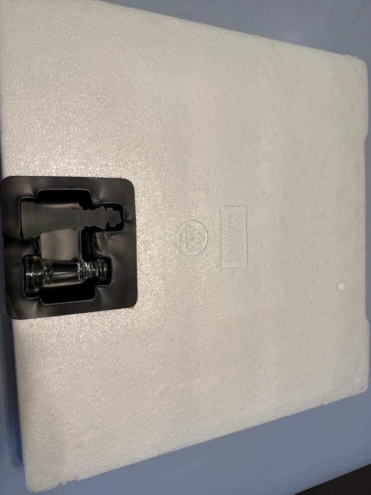 Maplegrove Collection Glass ches