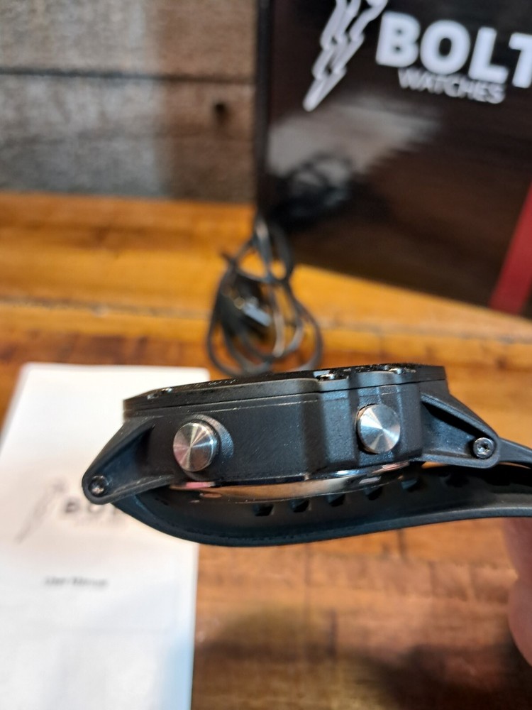 Bolt Smartwatch Transistor Plus