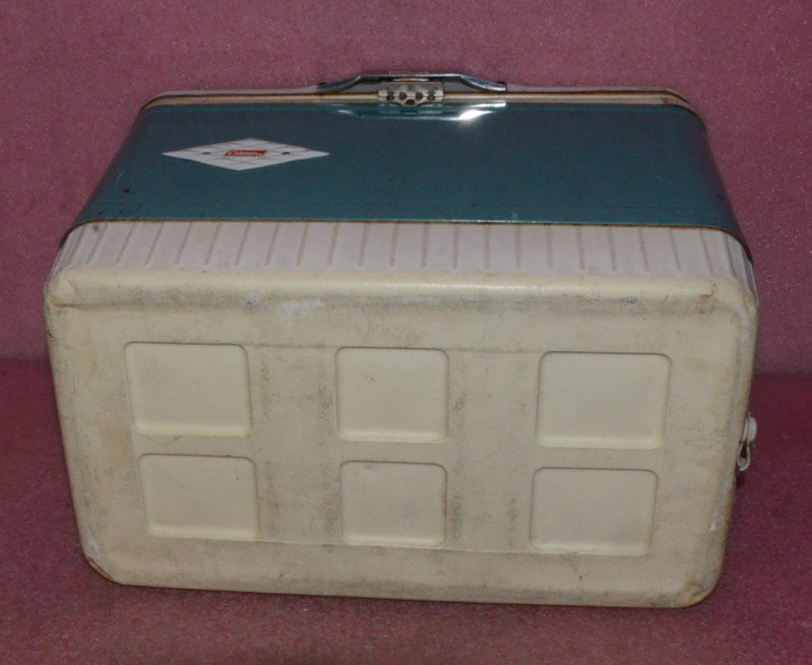 Vintage Coleman Diamond Cooler.