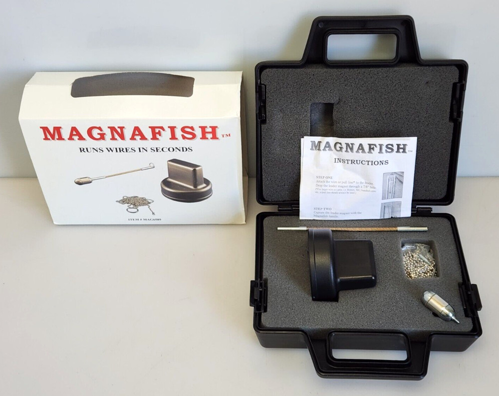 BES Magnafish MAG6589 Magnetic In Wall Wire Pulling System 10' Pull Chain w Case
