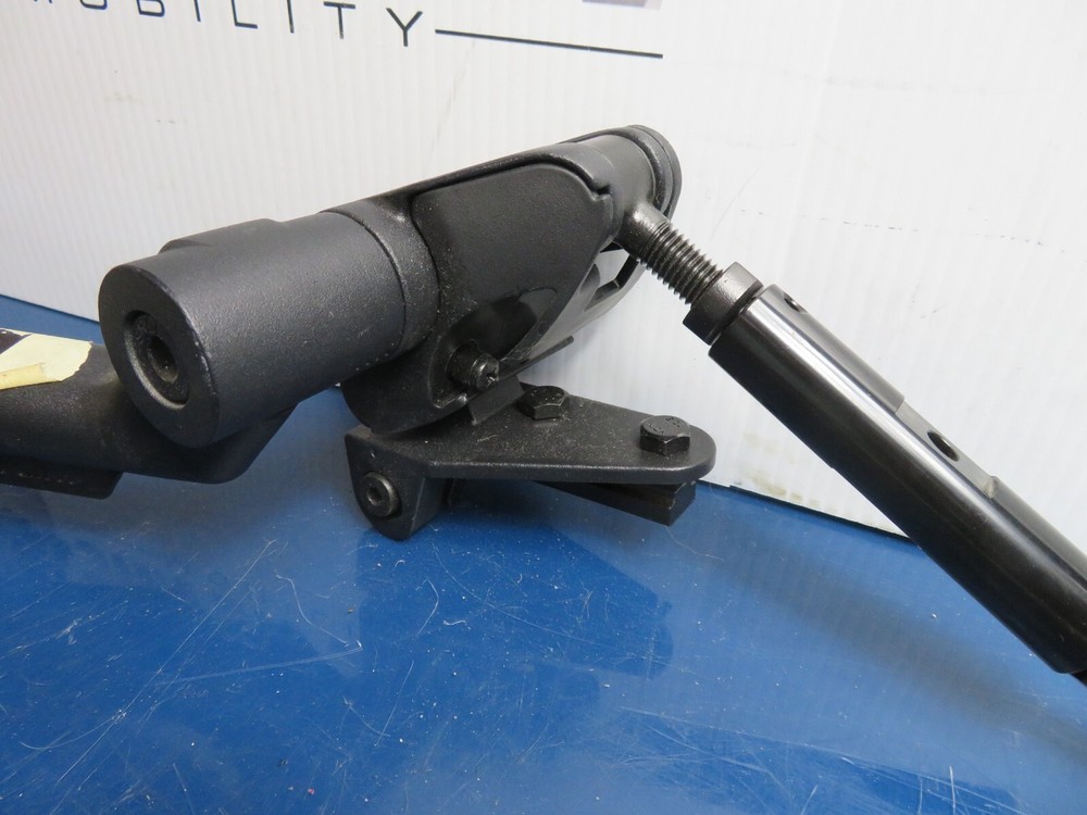 LEFT QUANTUM Edge 3 Flip-Up ARMREST MOUNT w/ Angle Adjusment Bracket #4454