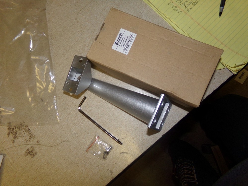 NEW Zmodo CM-S18302SV Security Camera Mounting Bracket  *FREE SHIPPING*