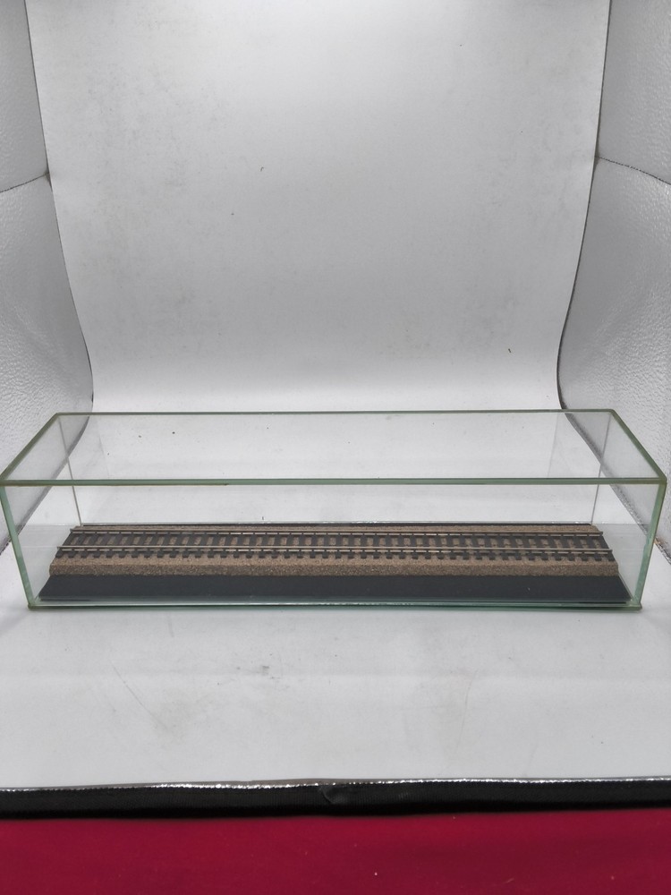 HO Scale Custom 13" Track Display Case EX