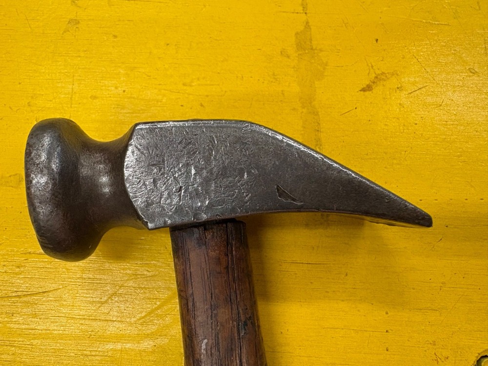 VINTAGE HAMMER COBBLERS BLACKSMITH HAMMER TOOL shoe maker