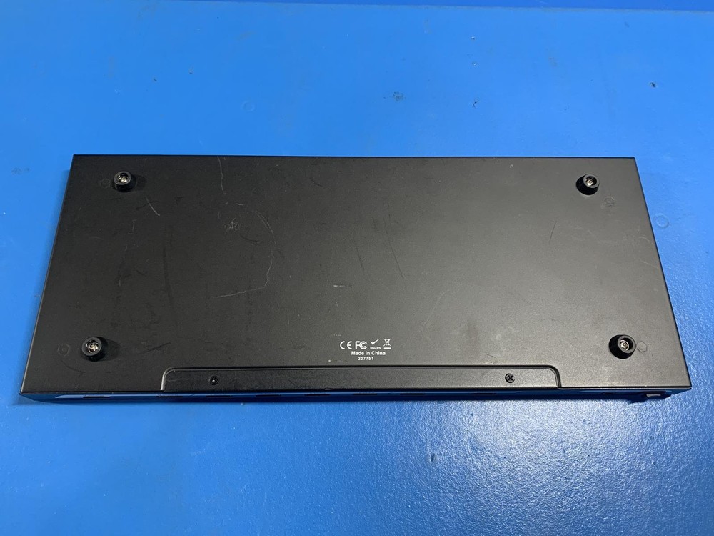 Manhattan 4x4 4K HDMI Matrix Switch/Splitter 207751