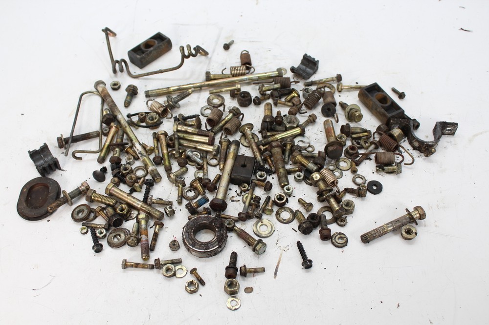 2002 POLARIS RMK 700 HARDWARE KIT
