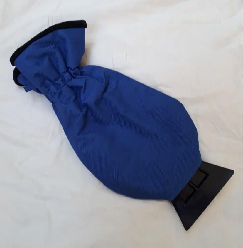 Windscreen Scraper Mitt