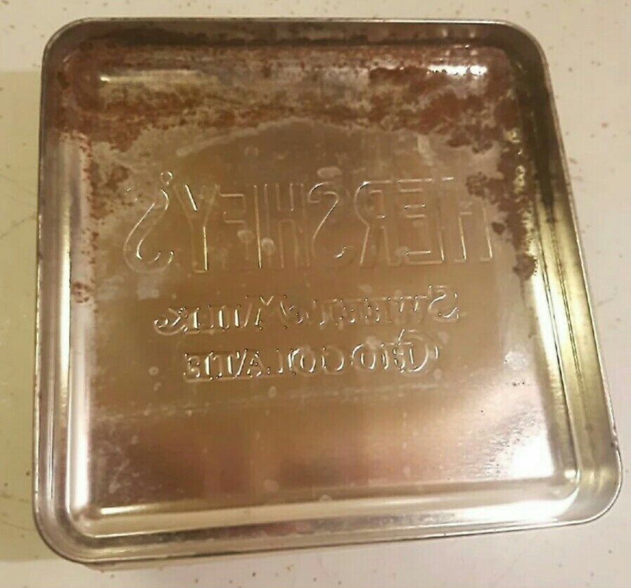 1990 Vintage Hershey's Chocolate Tin 1912 Edition (empty)