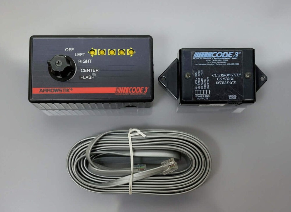 Code 3 T11623 Control Interface With Controller For 21 and 27 Series Integrated