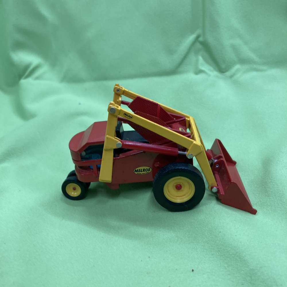 Melroe Bobcat M-200 Loader - Clover 1:25 Scale Diecast Model #6722771