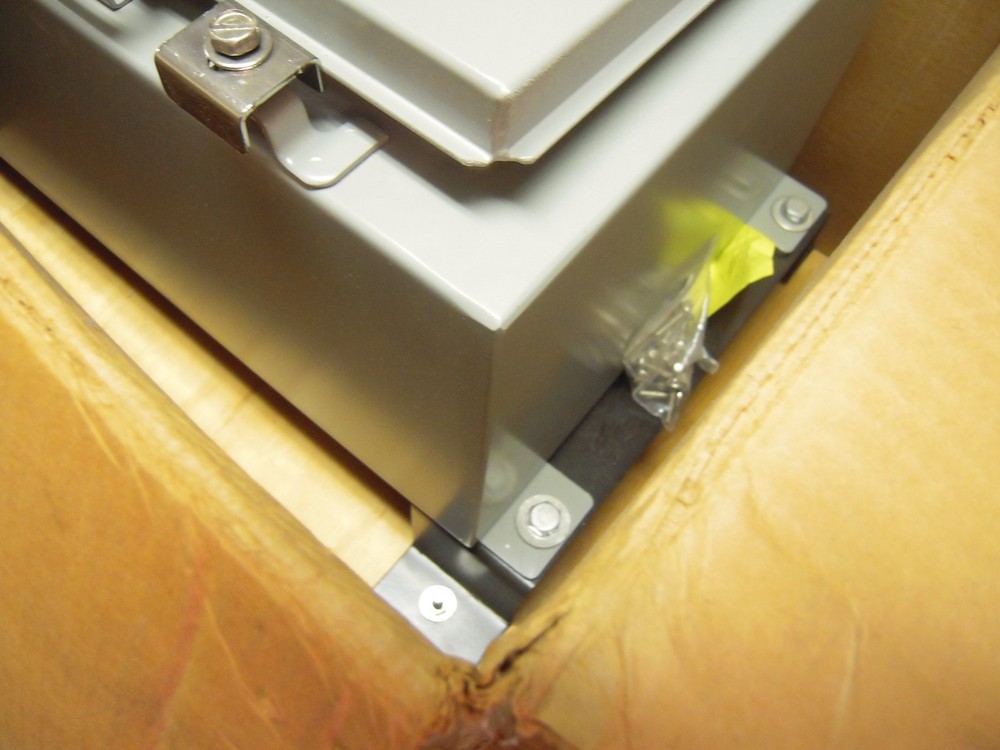 New NOS Motortronics Motor Management System Controller 480 VAC 75 HP