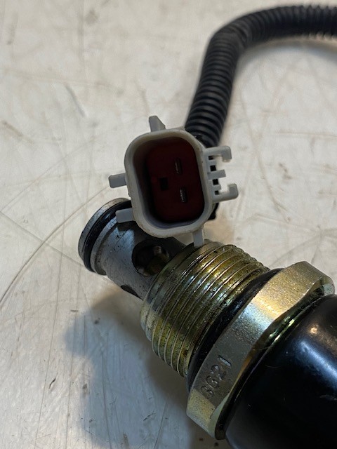 Reverse Light Switch 3G21 | 3" Long 34mm OD 15mm End