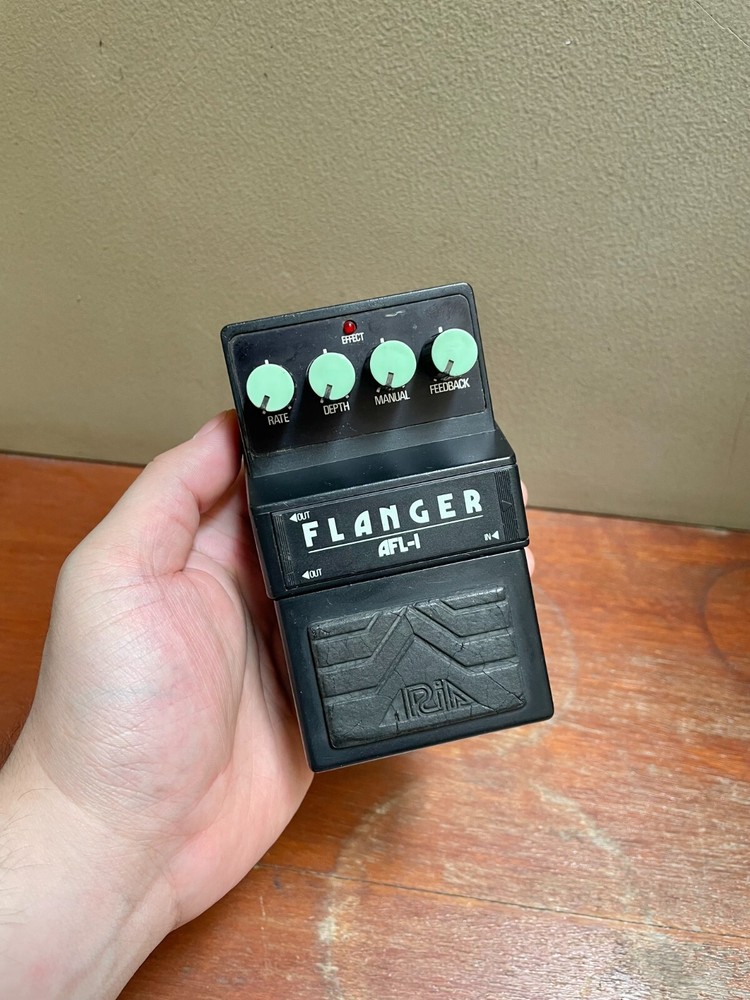Aria AFL-1 Flanger