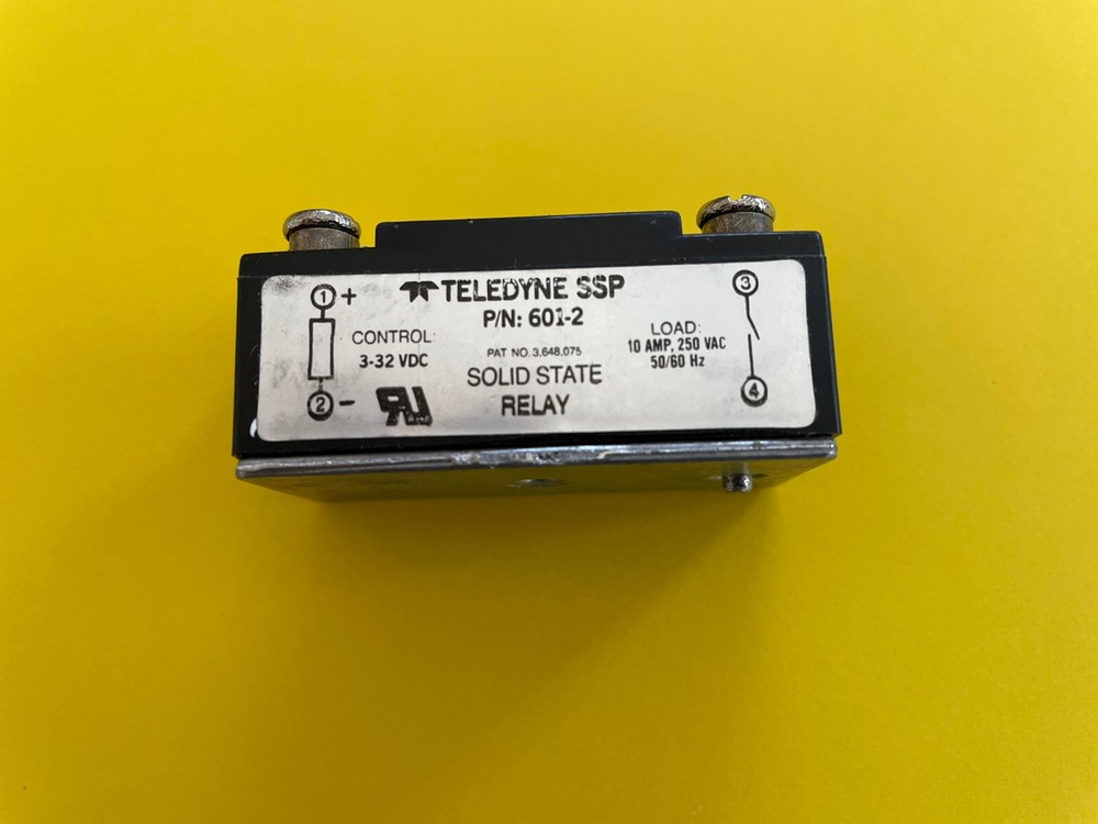 Universal Instruments Solid State Relay 15652000