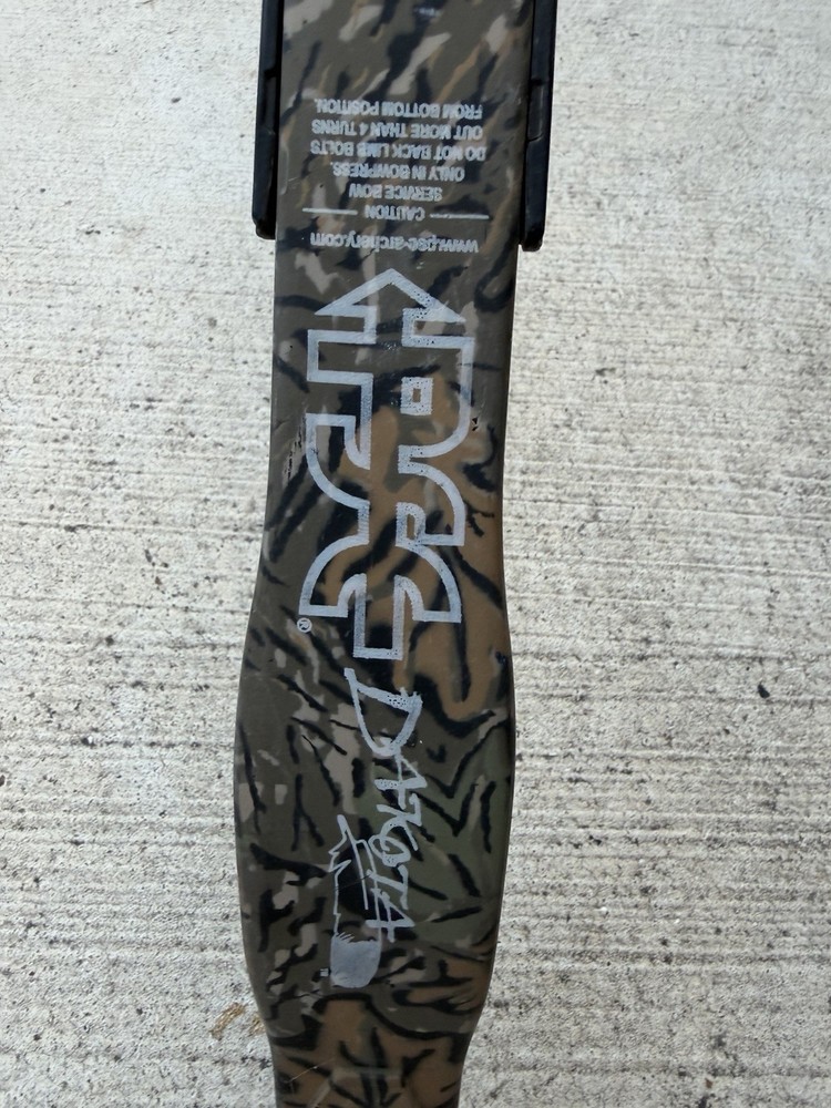 PSE Coyote Bow Right Handed