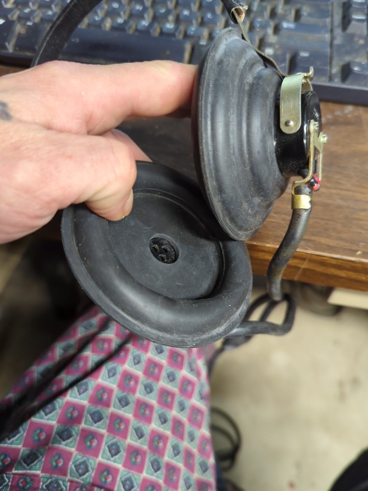 HEADSET, ELECTRICAL, MILITARY Surplus 58-in Cord