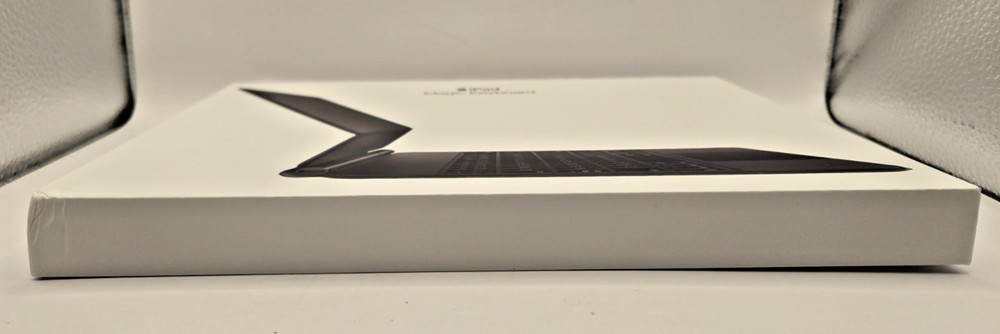 Apple iPad Magic Keyboard Black EMPTY BOX ONLY