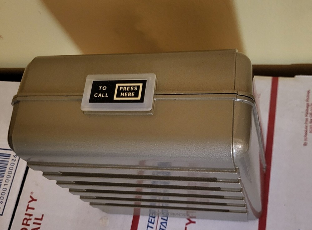NOS EXECUTONE Model L61 Intercom Speaker Metal Skyscraper -