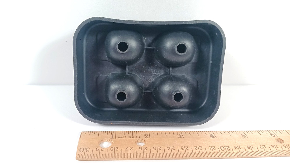 Skull Ice Cube Tray Halloween Silicone Rubber Preowned