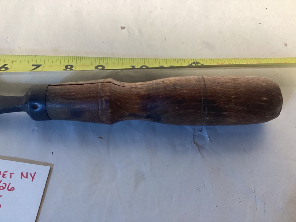 Vintage Moulson Bros. 2" chisel
