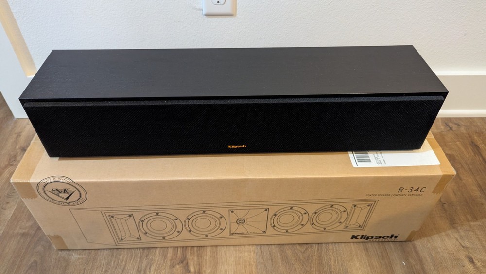 Klipsch Reference R-34C Center Channel Speaker - Great Condition