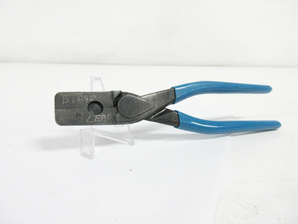 LEMO DPF.91.001.TA TOOL PLUG NOZZLE PLIER