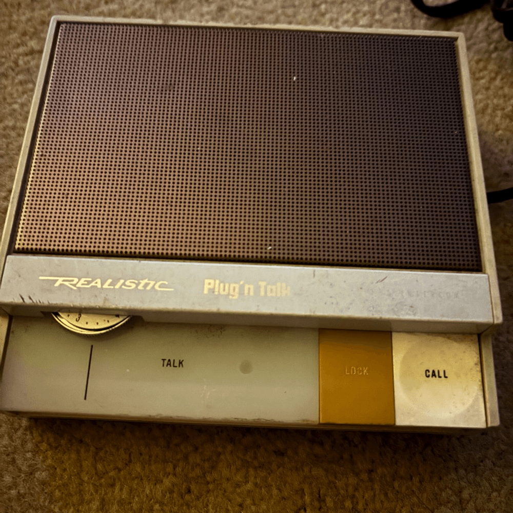 Realistic Plug n Talk FM Wireless Intercom Model 43-209