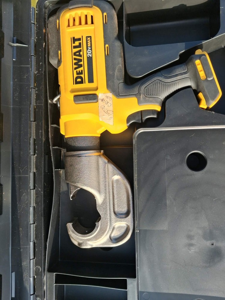 DEWALT 20V MAX Cordless Press Tool, Model 20V MAX, Professional Crimping Tool
