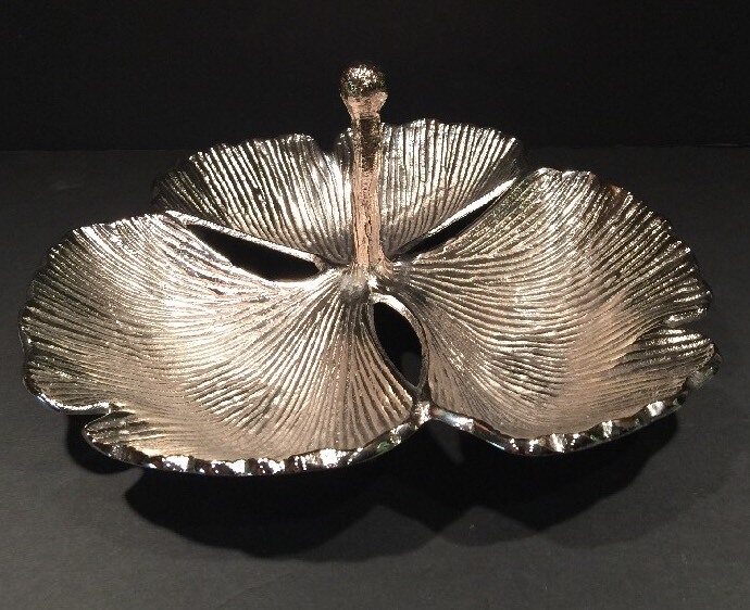 Metal Nut Dish Leafe Desgn Three Compartment