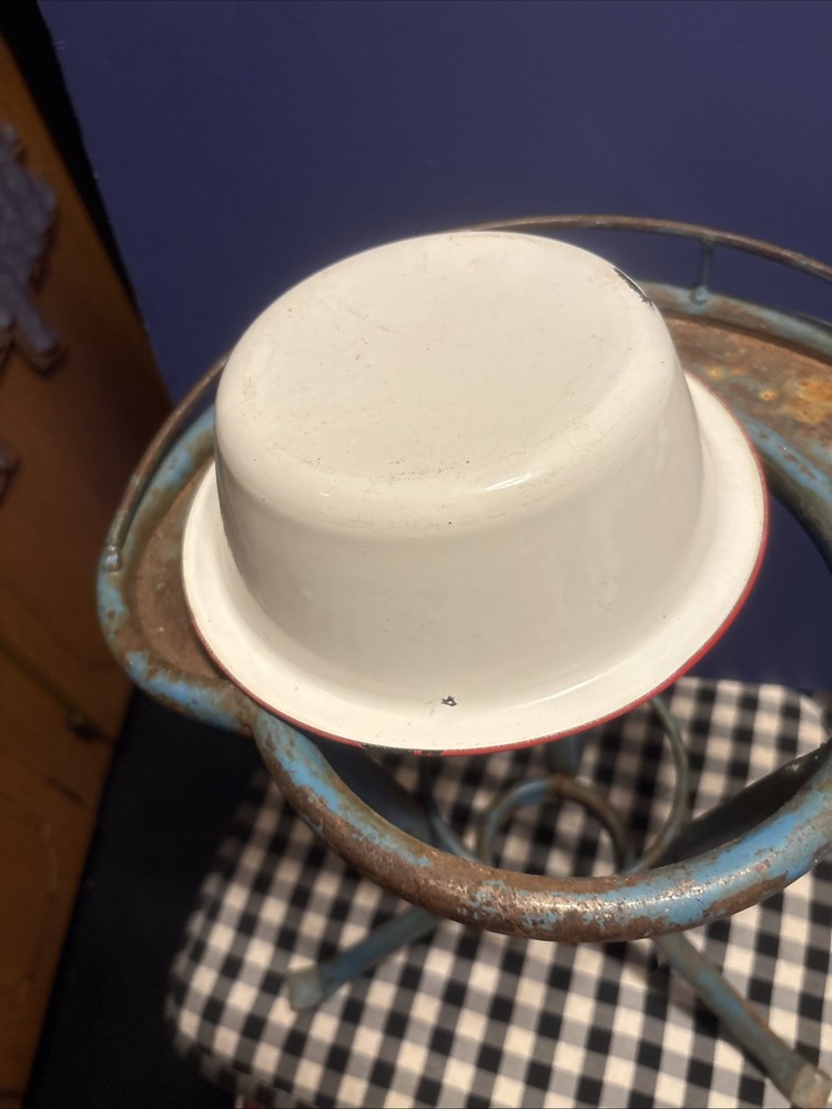 Wrought Iron Tripod Washstand