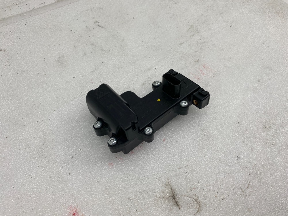 ⭕ 16-26 Model X Front Right Door Pop Actuator Control Module Unit 1045354-00-B