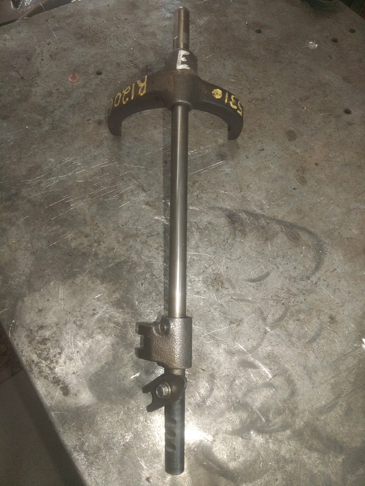 John Deere 5310 Fork gear Shift. (R120629)