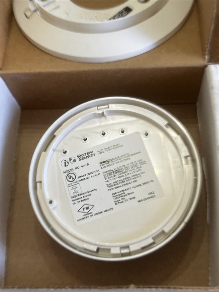 System Sensor 4W-B Smoke Detector 4-Wire - Same Day Shipping NEW