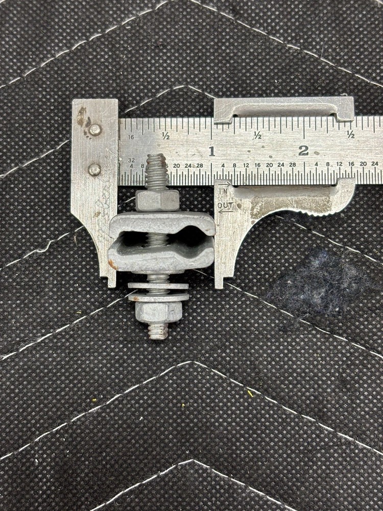 Qty 100 - Diamond #26-09015, "D" Cable Lashing Wire Clamp, “Bug Nut”