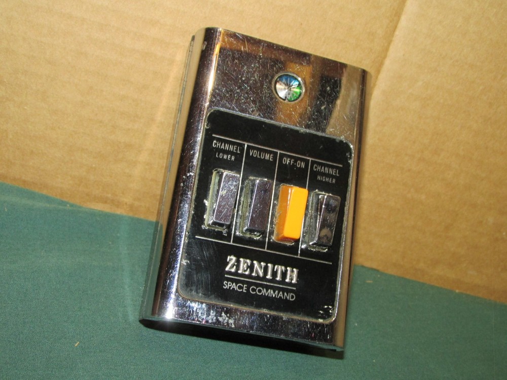 Vintage Zenith Space Command 4 Push Button TV Remote Control Television Clicker