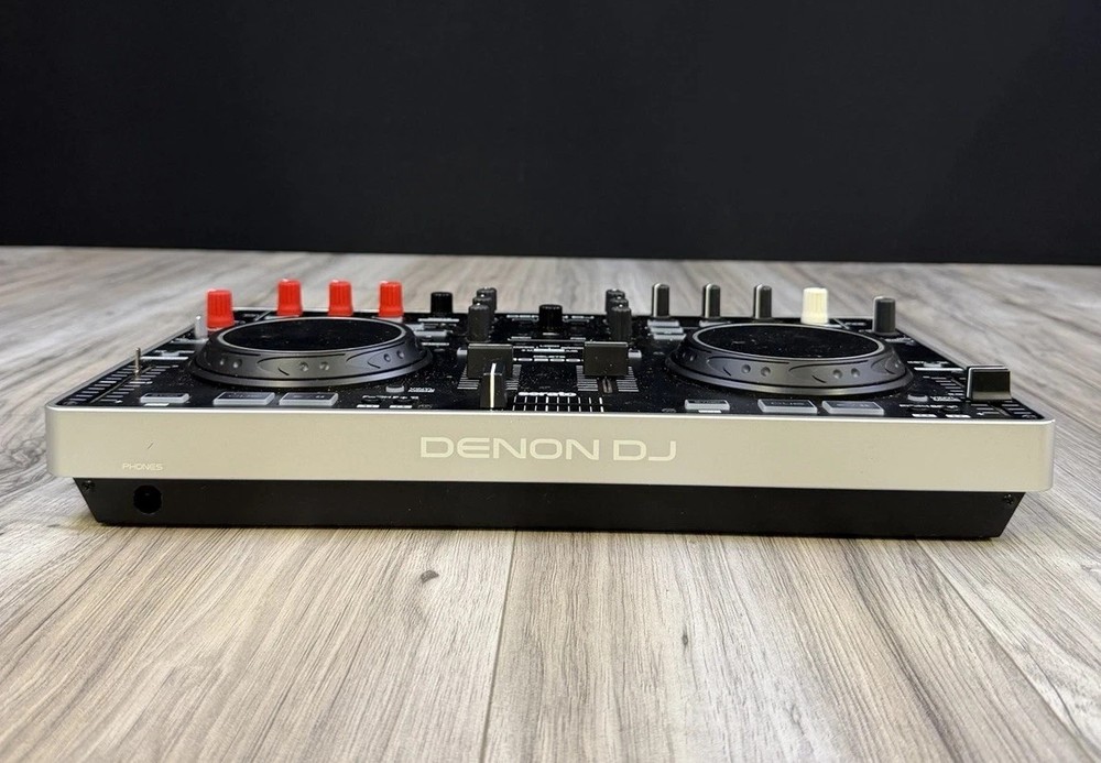 Denon DJ MC2000 Serato USB DJ Controller Dual Deck USED Excellent Condition