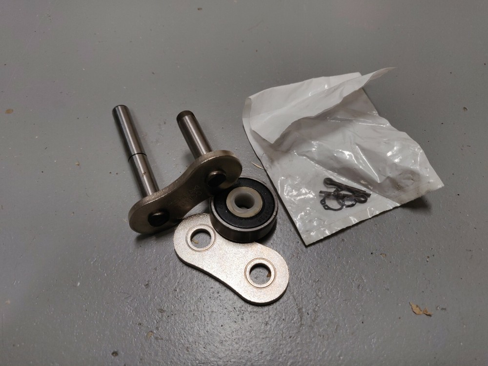 tsubaki rs100 Spare Chain Link With Bearing